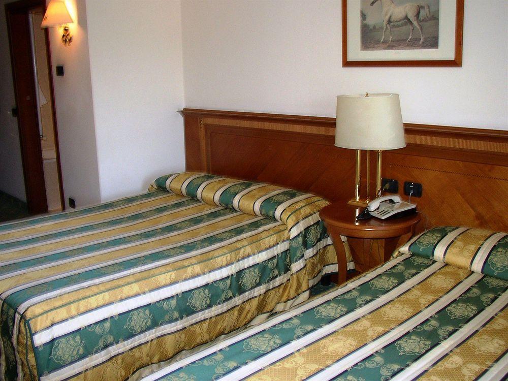 Hotel Eden Levico Terme Esterno foto